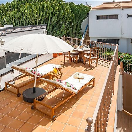 Villa Corralejo Bay Beachfront Corralejo By Holidays Home Kültér fotó